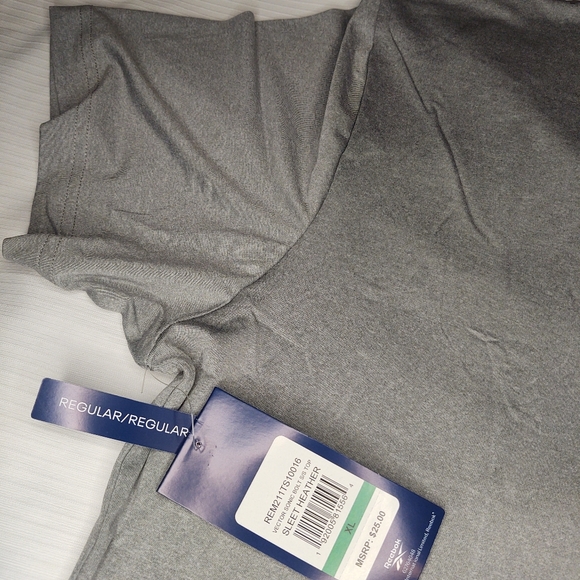 Reebok Short Sleeve T Shirt Size XL - Picture 4 of 5